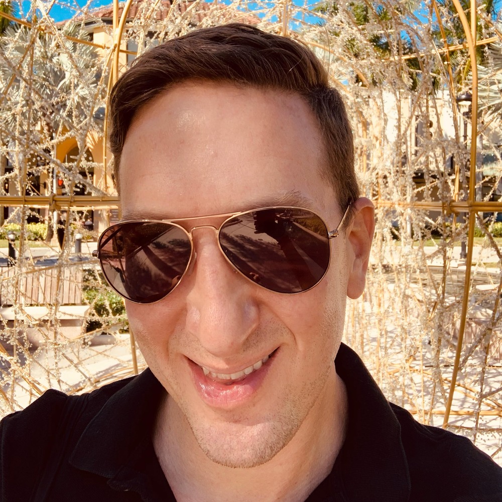 Meet your Posher, Daniel